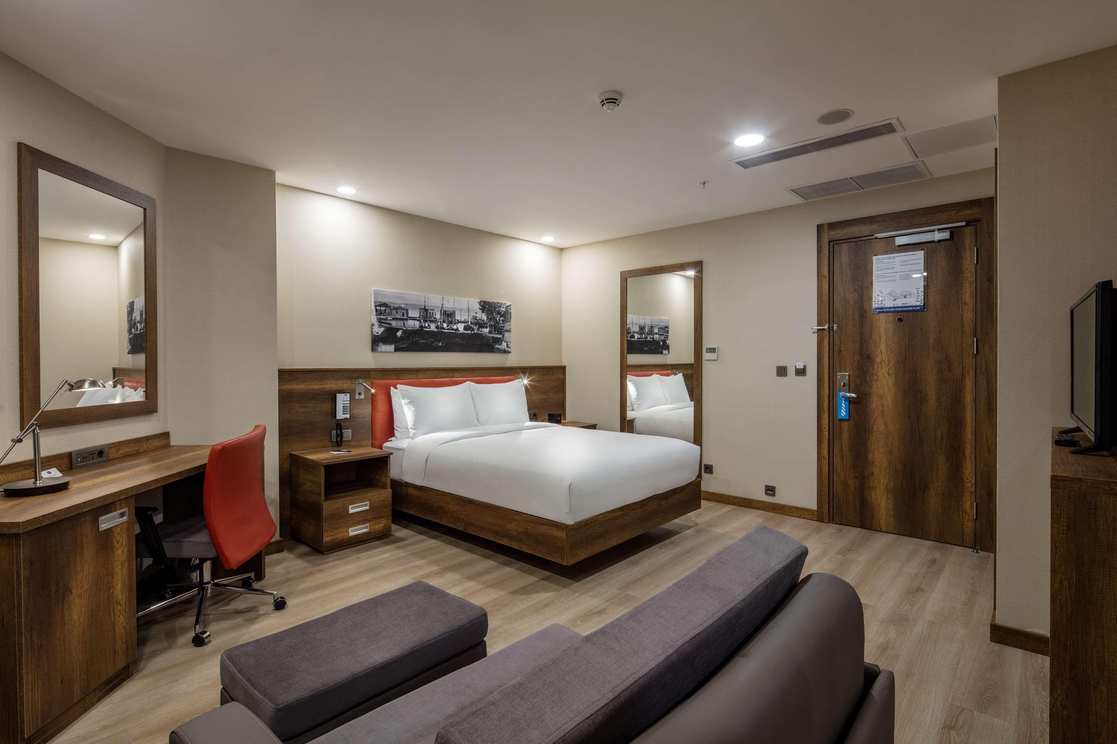 Hampton By Hilton Canakkale Gelibolu Ngoại thất bức ảnh