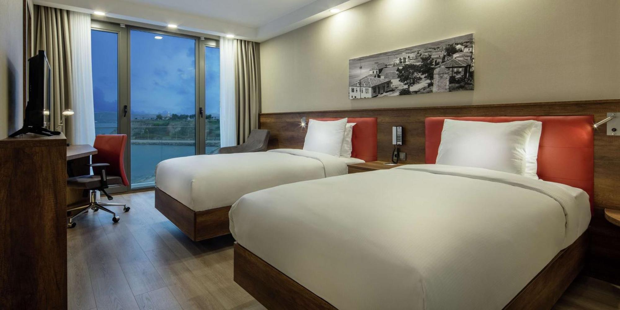 Hampton By Hilton Canakkale Gelibolu Ngoại thất bức ảnh