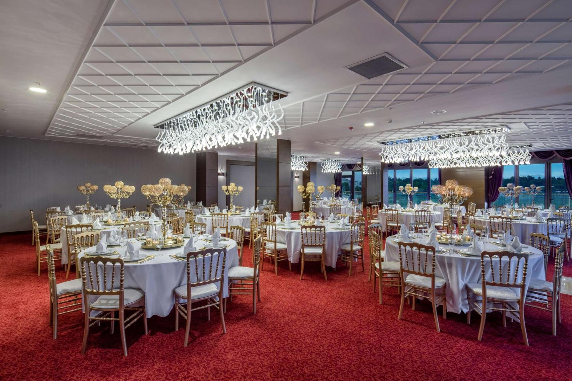Hampton By Hilton Canakkale Gelibolu Ngoại thất bức ảnh